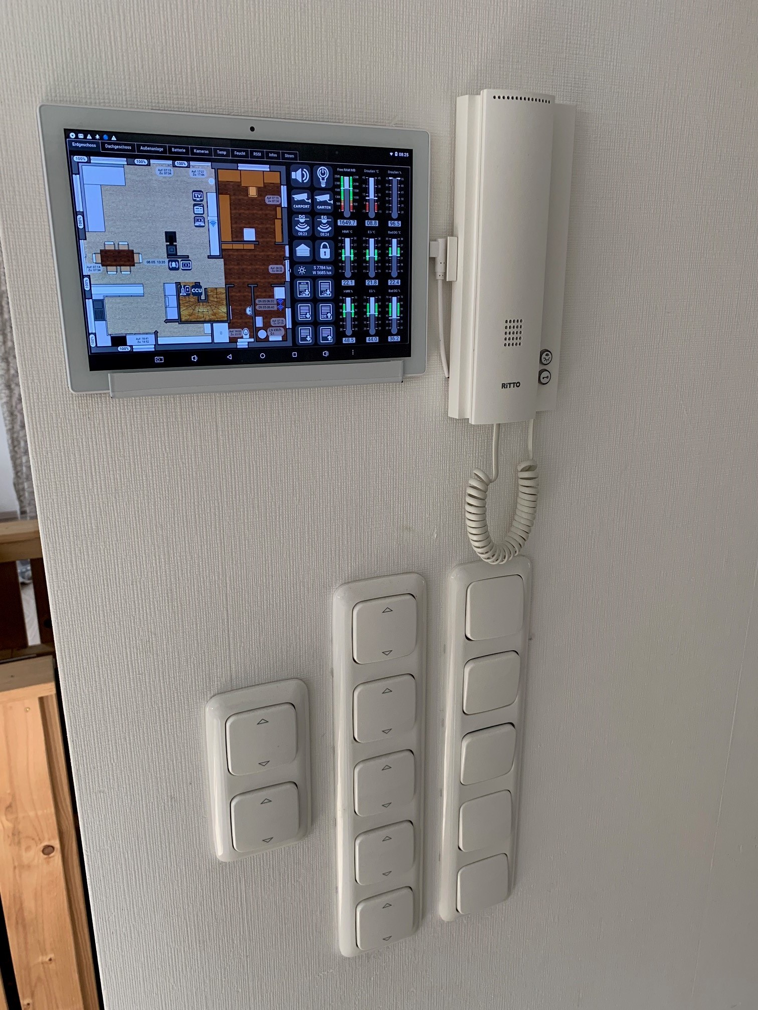 tablet.jpg
