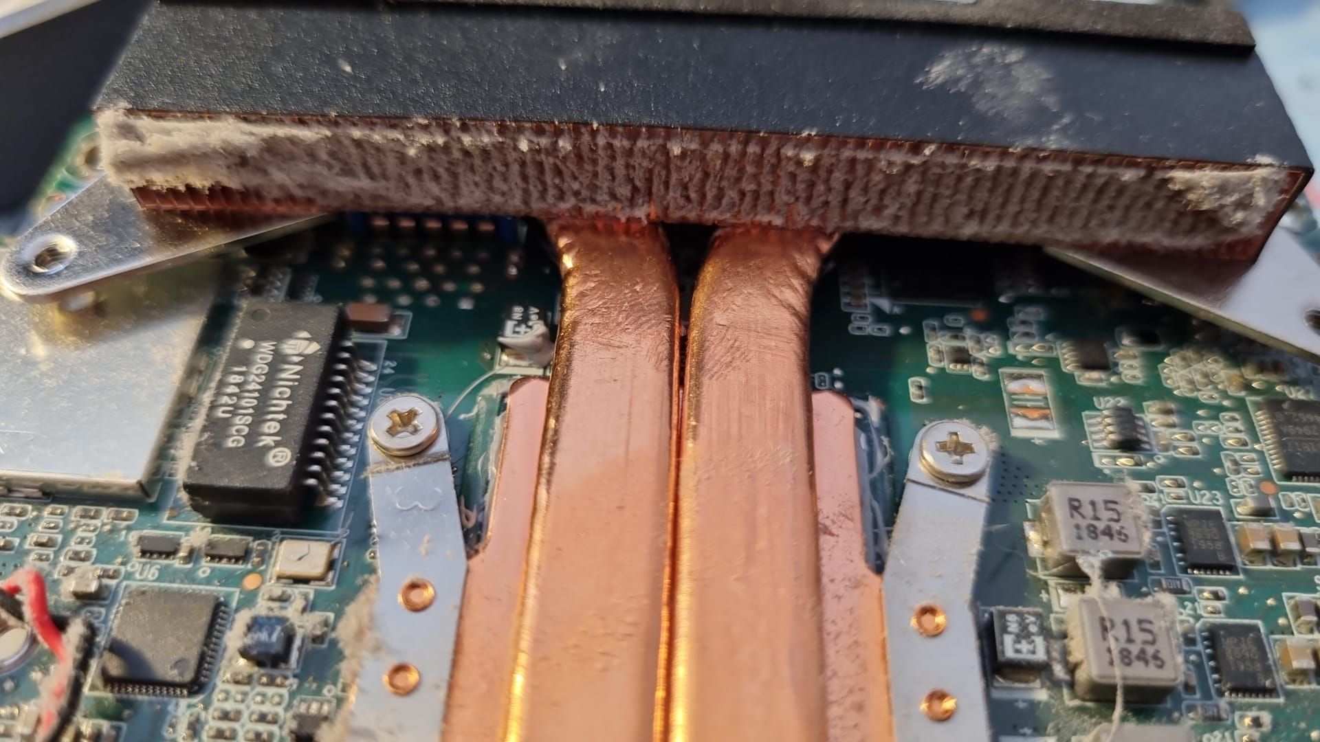 850b18b3-a2a1-4f2e-842d-12946be12211-Intel_Nuc_Staub.jpeg