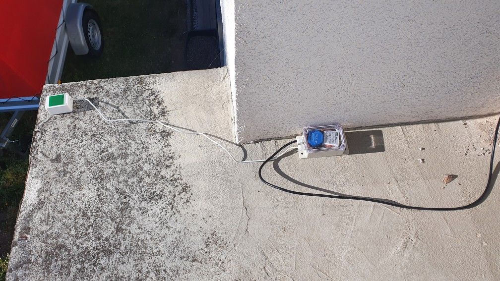 img2.jpg