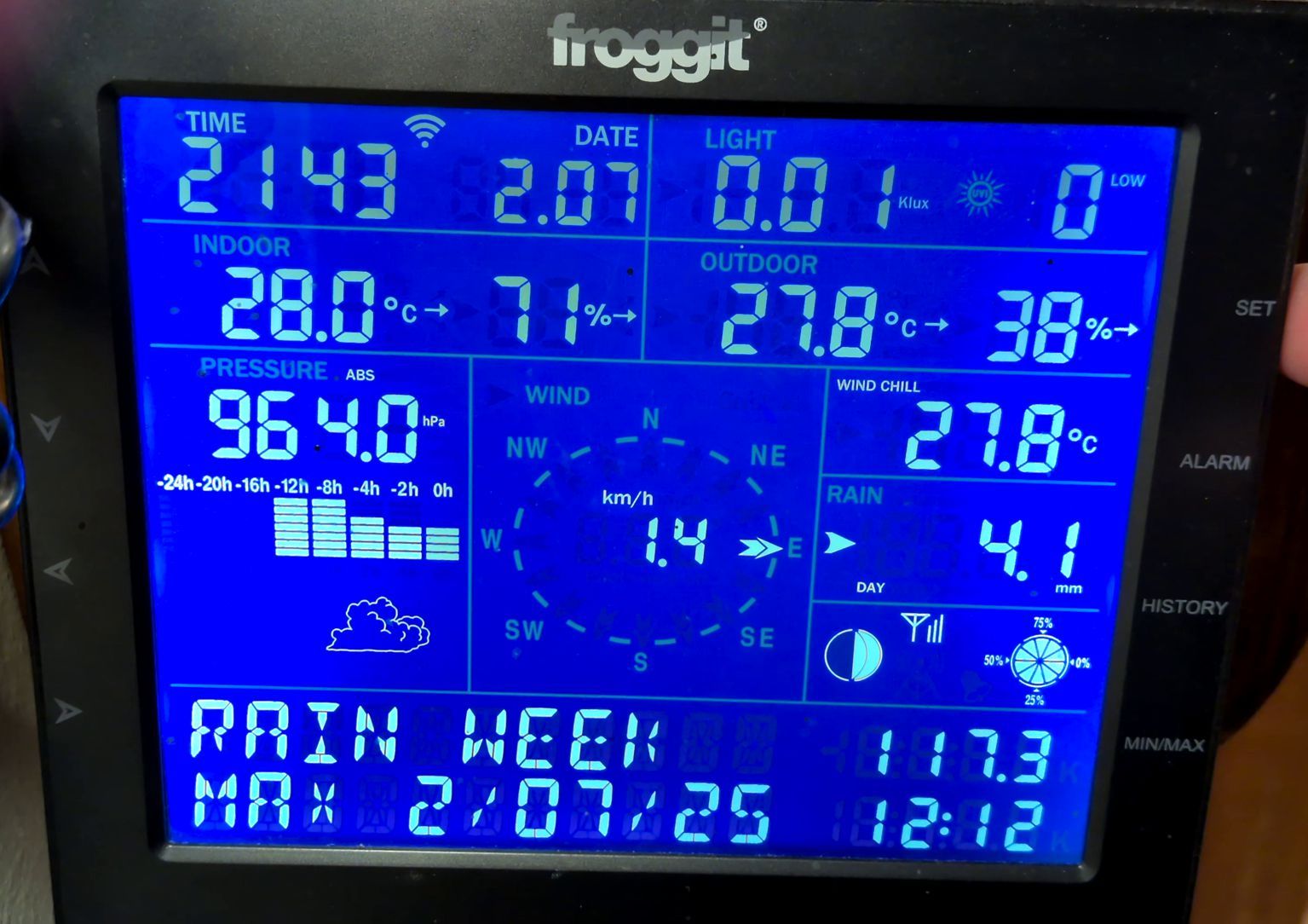 vlcsnap-2025-07-02-21h46m12s081.jpg
